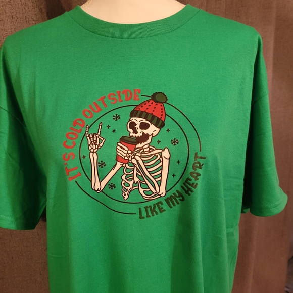 Green Skeleton Graphic Women's Tee - Picture 1 of 2